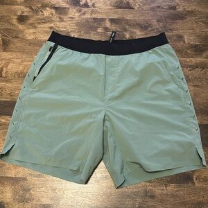 Ten Thousand CC interval shorts